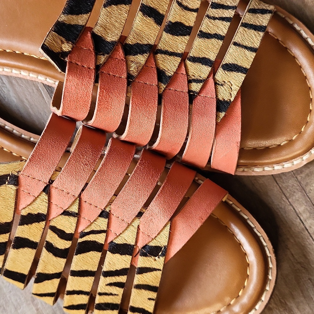 Crown Vintage Animal Print Cow Hair and Coral Leather Sandal Slides, 7.5 - Picture 4 of 11